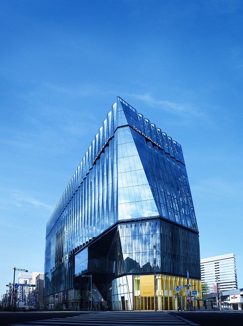 s-外観(昼).jpg