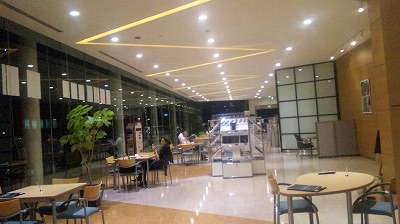 s-店内.jpg