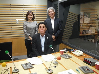s-20130612：【文部科学省小幡室長様】政府広報番組収録記録写真.jpg