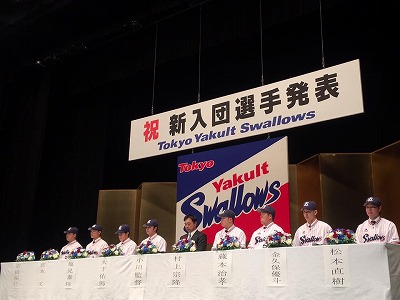 2017新入団発表２.jpg