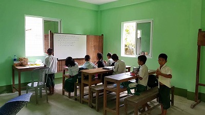 ティディミンガラシュエワー学校完成５.jpg