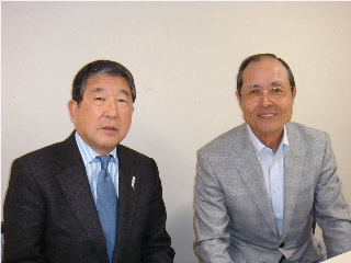 生目の杜にて王会長と.JPG