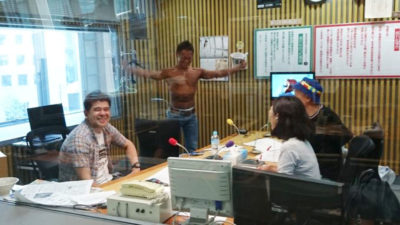 ボディビルダー・渡辺デスクがキレッキレッの肉体を披露！！