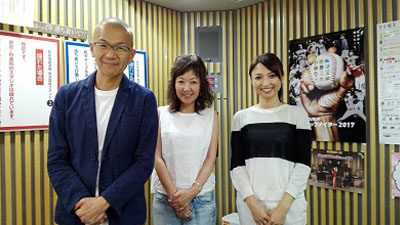 今週のゲストは、女優の浅田美代子。と現在コラムニストの泉 麻人さん。登場！