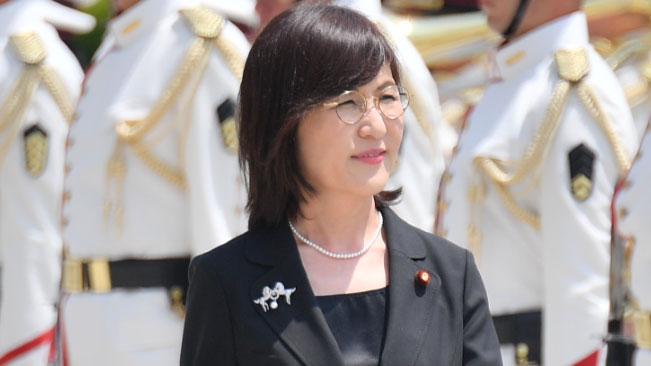 稲田前防衛大臣が離任式に出席~任命は安倍総理最大のミス!?【高嶋ひでたけのあさラジ!】
