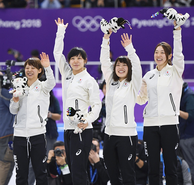 ファッショントレンド ラブリーパシュート 女子 準決勝