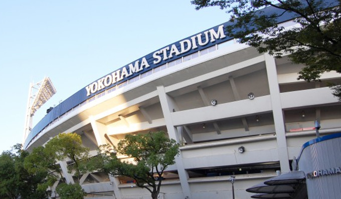 横浜DeNAベイスターズの人気を支えるハマスタの感動演出とは？