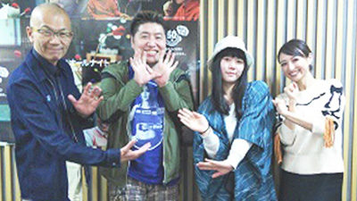 弾き語りトラックメイカー・眉村ちあきがスタジオ生ライブ！！