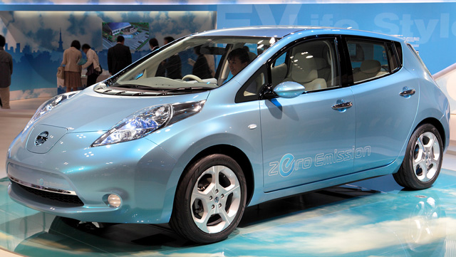 EV(電気自動車)へ舵を切る中国とできない日本の今後