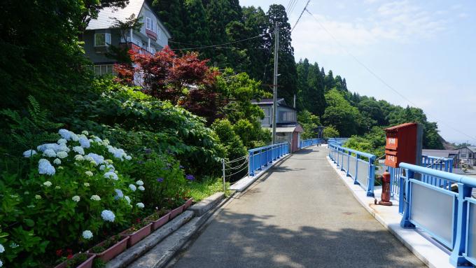 七戸十 和田駅 青森 うに ウニ 弁当 駅弁 雲丹 味くらべ弁当 下呂温泉 温泉