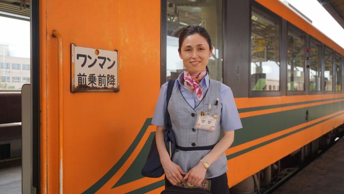 津軽半島観光 アテンダント 太宰治 青森 駅弁 だざい弁当 ストーブ列車 五所川原駅