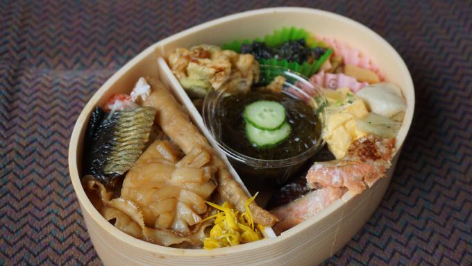 太宰治 青森 駅弁 だざい弁当 ストーブ列車 五所川原駅