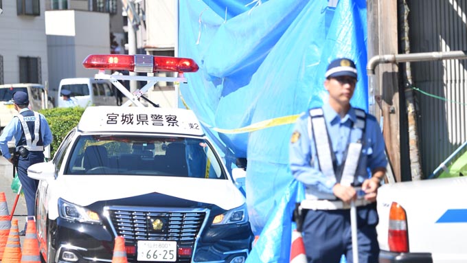 警察官刺殺事件~交番は「警察官の安全」と「市民の信頼」どちらを取るべきか