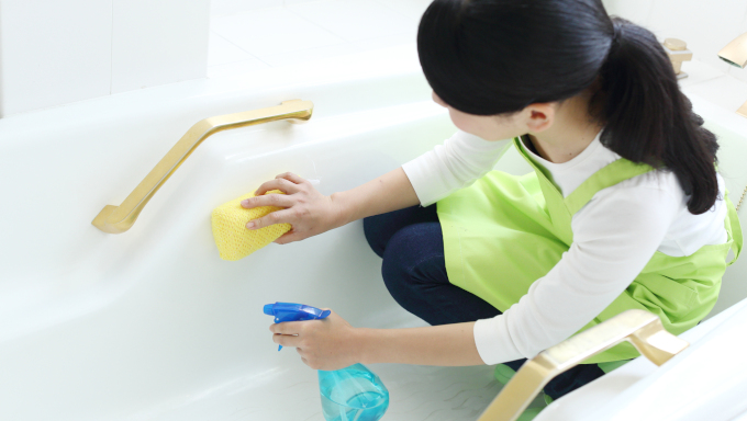 浴そうをこすらない 新方式のお風呂用洗剤!