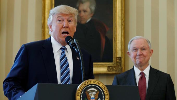 アメリカ中間選挙~民主党のスター候補・オロークはなぜ敗れたのか