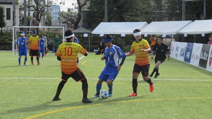 迫力!技術!戦略! 魅力満載の「ブラインドサッカー」を取材!