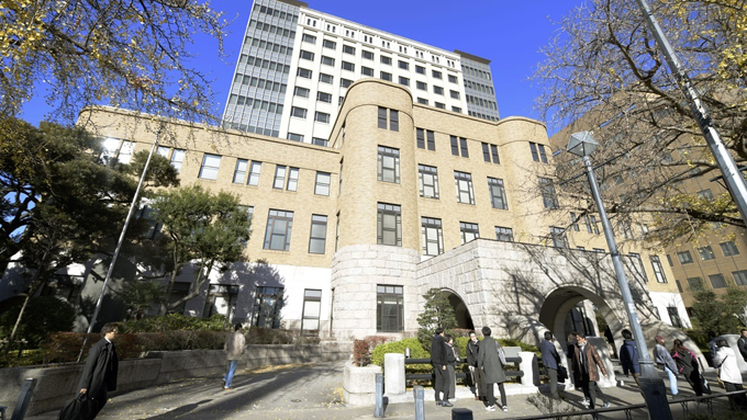 東名あおり事故~停車も危険な速度と認定して「危険運転致死傷罪」
