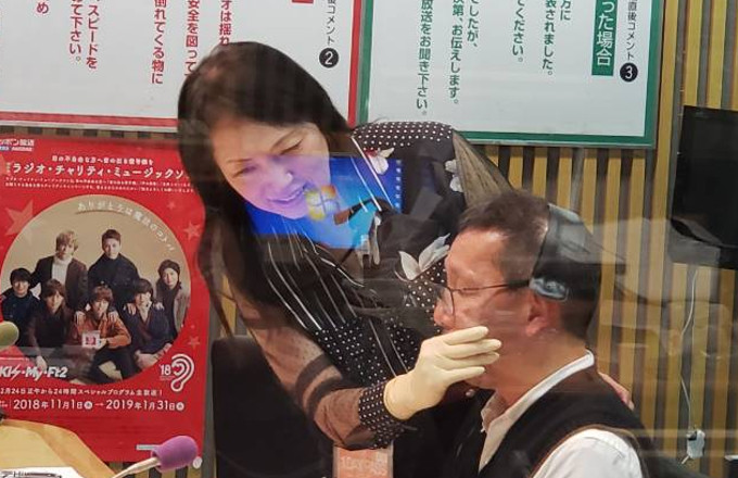 顔が10歳“若返る”顔筋トレーニング