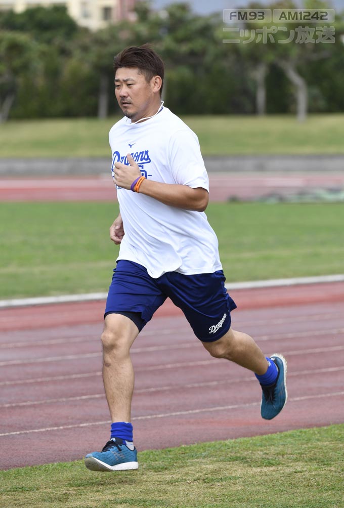 中日 沖縄キャンプ 松坂大輔 松坂 ファン 右肩 違和感 サイン 悪質 キャンプ 与田監督