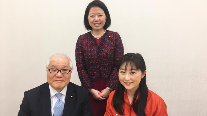 キャスター時代の経験を国会答弁で生かす