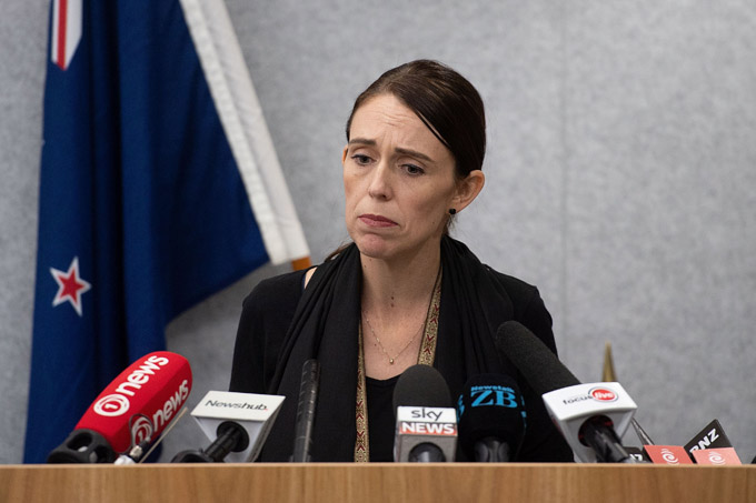 ニュージーランド 銃乱射事件 アルノールモスク オーストラリア国籍 銃規制 アーダーン首相 クライストチャーチ