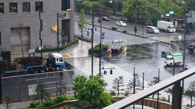 冷たい雨
