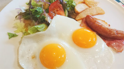 “朝ごはん” 目玉焼きには何をかけて召し上がりますか