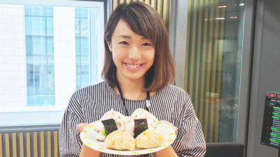 絶品！ごちそうおにぎり『鮭カマンベールおにぎり』のレシピ紹介♪