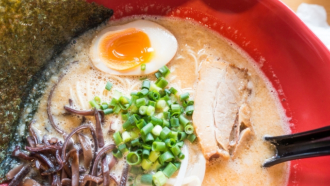 ラーメンのスープを全部飲んでもいい? 医師が回答