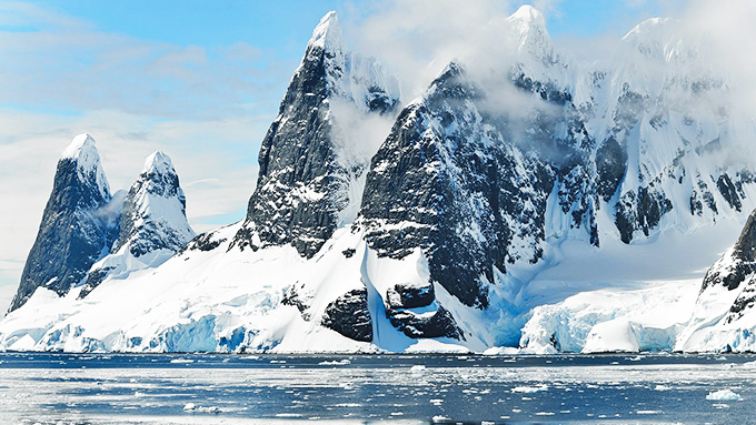 南極の氷が氷解すると、最大で約70m海面が上がる