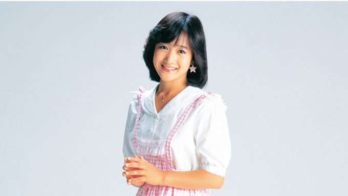 伝説のアイドル岡田有希子あの頃と変わらぬ歌声で33年