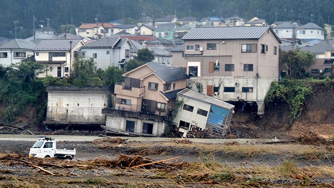 台風19号「特定非常災害」指定~運転免許や建設業の許可が伸び、行政の届け出も