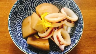 糖業協会プレゼンツめっちゃええレシピ～中川家と食卓～『里芋といかの炊いたん』
