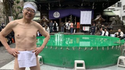 毎年恒例！鐵砲洲稲荷神社の「寒中みそぎ」へ 田上が走る!!