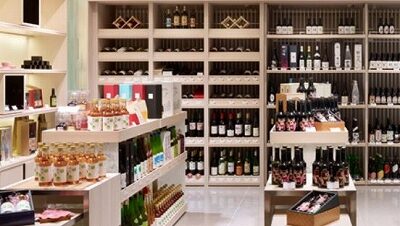 今月の「食は生きる力　今朝も元気にいただきます」は、「はせがわ酒店」長谷川 浩一 社長です。