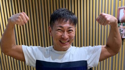ラジオの前でできる簡単なストレッチ！『#ラジオでジム』