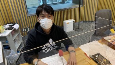 スタジオにアクリル板がセット！