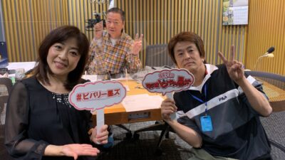 6月にプレゼントをもってやってくるサンタクロース！ 堀内健さん!!