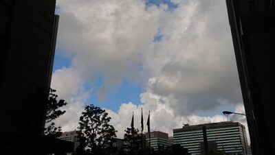 8月27日
