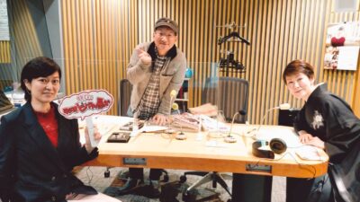 浪曲師の玉川奈々福さんが生ぁ〜〜登場ぉ〜♫