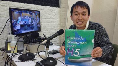 小笠原聖アナに教わる「運転士気分で列車の旅、かぶりつき動画の魅力」
