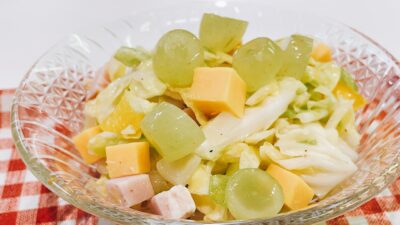 料理人の森野熊八さんに教わる「春キャベツのチョップドサラダ」