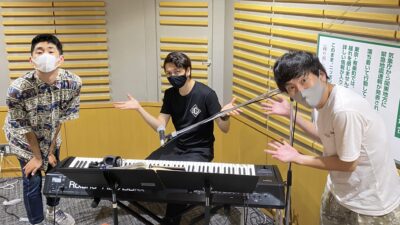 しずると引き続き「アカポン」♪