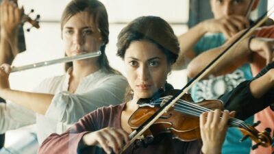 サンデー早起キネマ『クレッシェンド　音楽の架け橋』