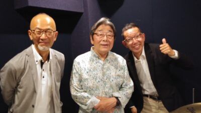 いっちょ前にリハーサル！