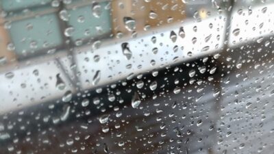 雨??