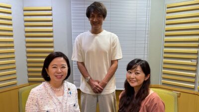 赤ちゃんを抱っこし過ぎて腱鞘炎？