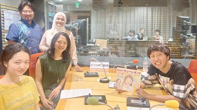 11月4日のゲストは、NPO法人無国籍ネットワーク共同代表の秋山肇さん・長谷川留理華さんでした