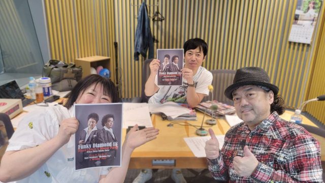 セクシーキャット・黒沢さんへダンス指導！　パパイヤ鈴木さん！