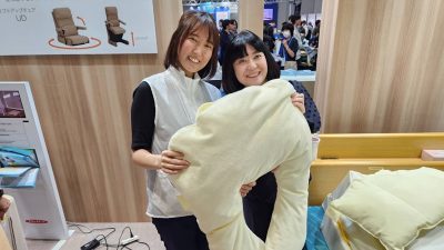 国際福祉機器展・フランスベッドの“もふピタ”に感動！